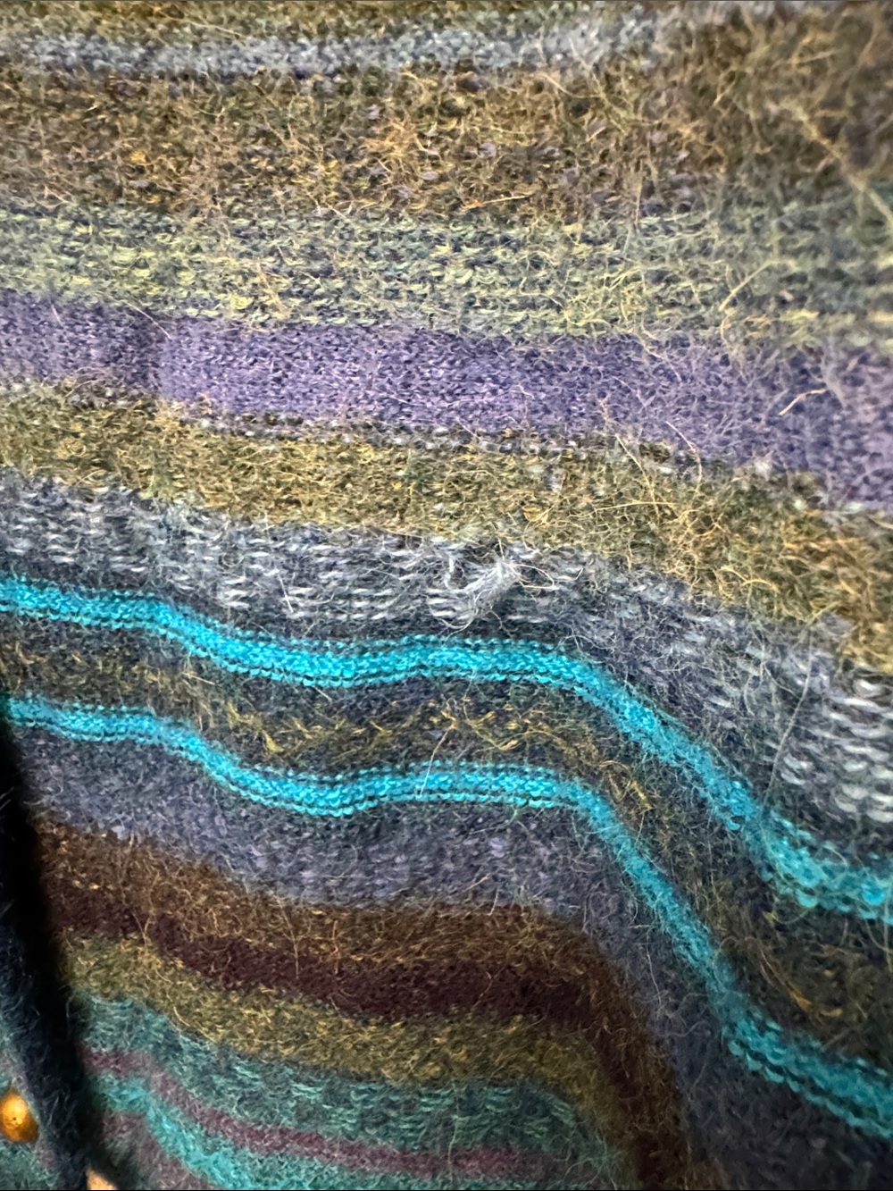 100% Alpaca Cardi - Picture 3 of 4